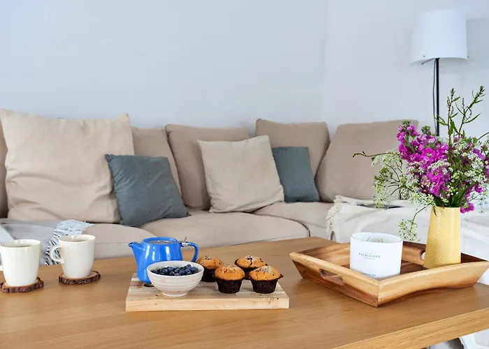 Finest Retreats - Courtyard Cottage